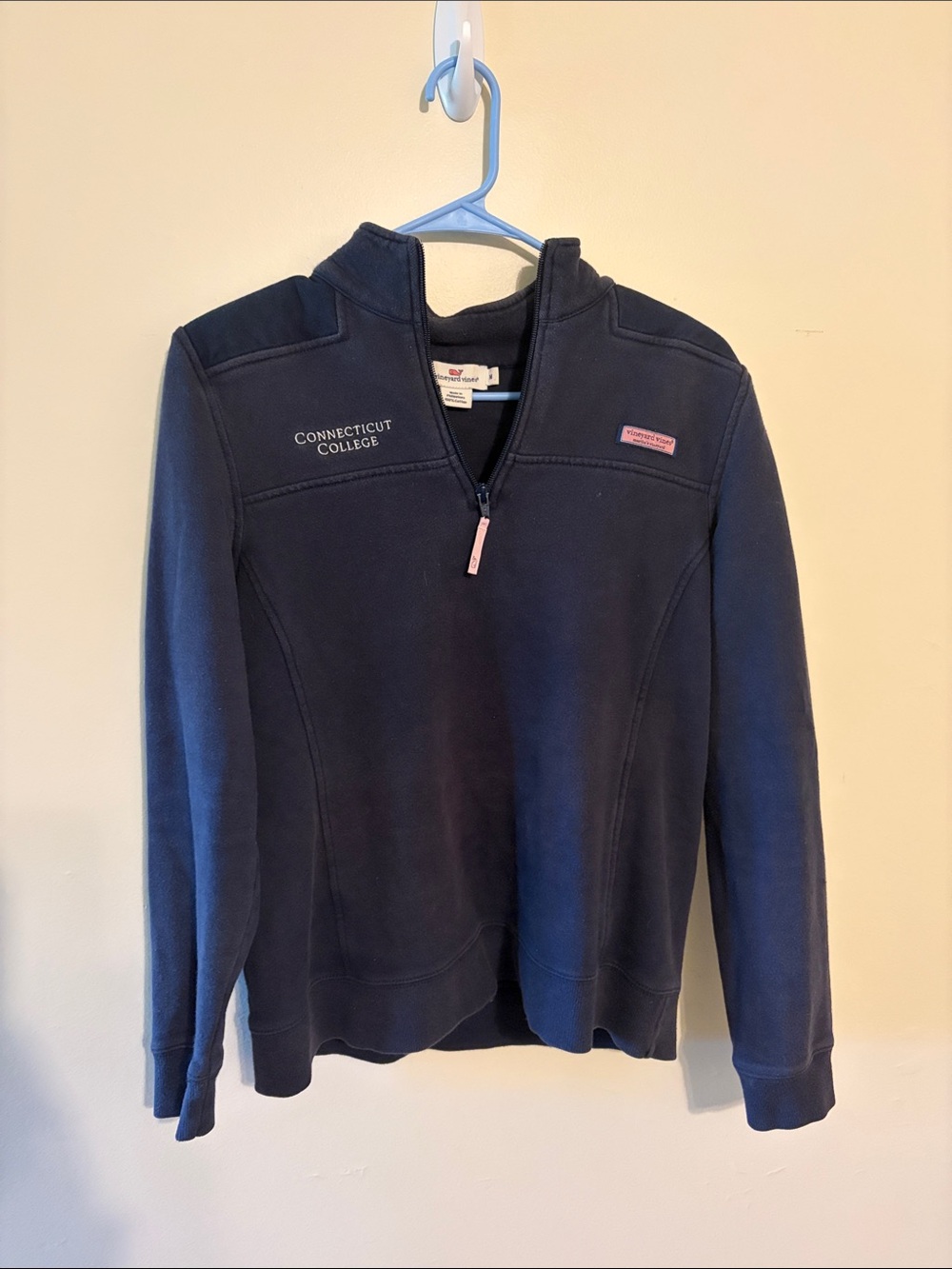 Vineyard Vines Navy Connecticut College 1/4 Zip Pullover